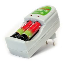 Chargeur compact + 2 accus rechargeables AA/LR6 NI-MH 1.2V 2100 MAH