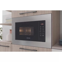 Four encastrable micro-ondes Indesit MWI120SX